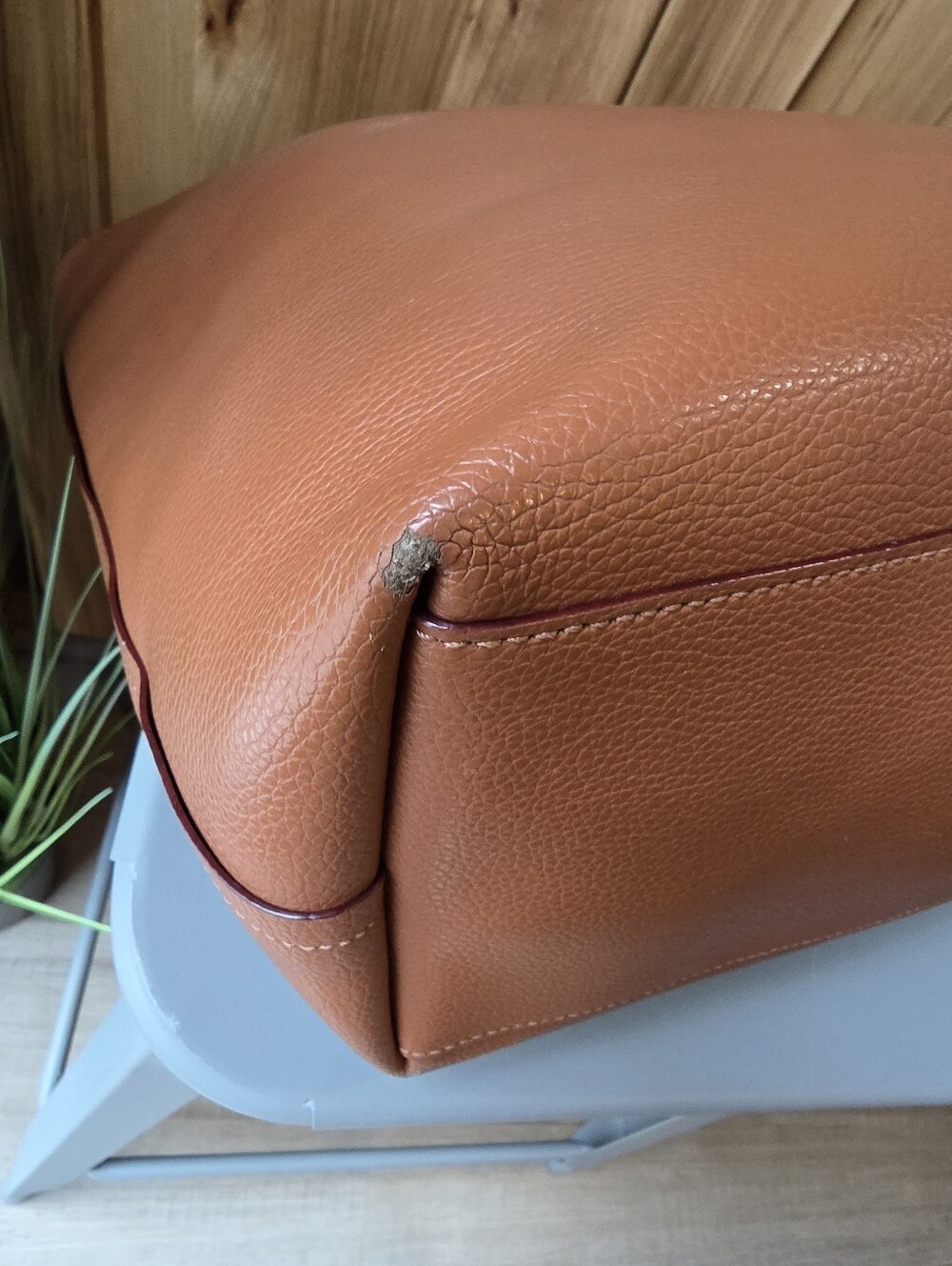 Coach Market Tote, Large (Flaws To Handles) - Picture 12 of 16